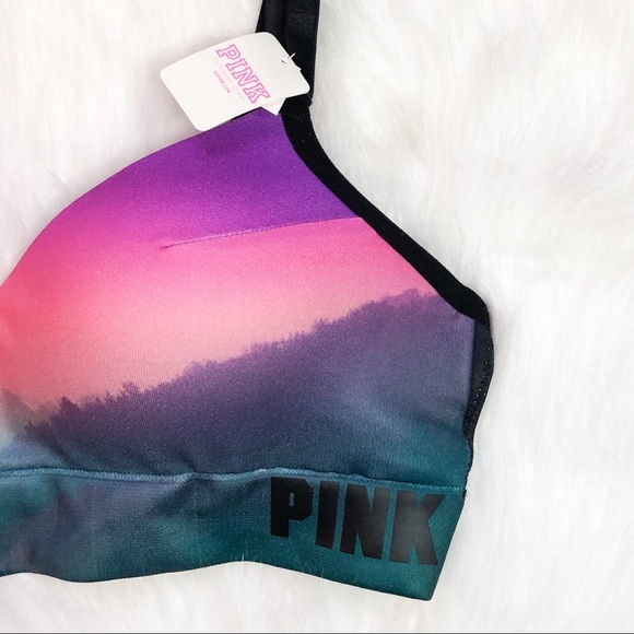 PINK VS Cool & Comfy Lightly Lined Wireless Bra - Picture 2 of 8